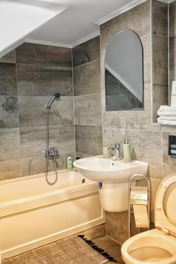 Marko'S Apartament Сигишоара Экстерьер фото